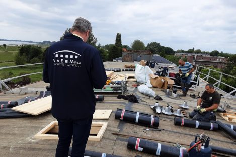 VvE Metea aan het werk